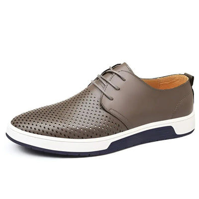 Sneakers basse traforate Morello - Pelle sintetica traspirante con lacci in corda